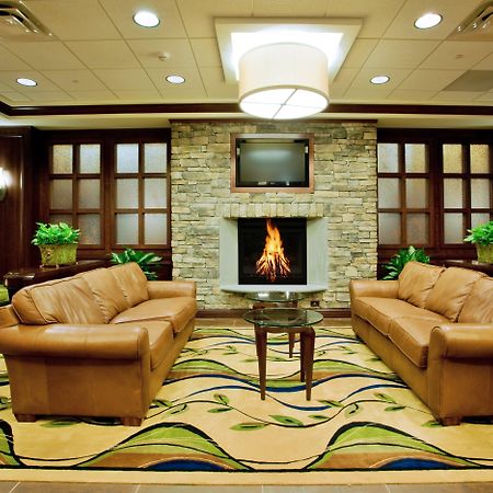 Holiday Inn Express & Suites Wilmington-Newark By Ihg Luaran gambar