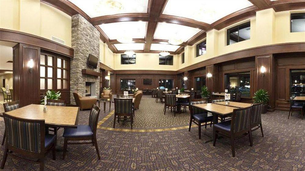 Holiday Inn Express & Suites Wilmington-Newark By Ihg Luaran gambar