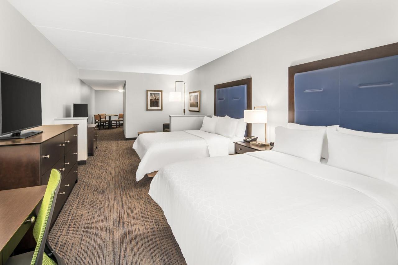 Holiday Inn Express & Suites Wilmington-Newark By Ihg Luaran gambar